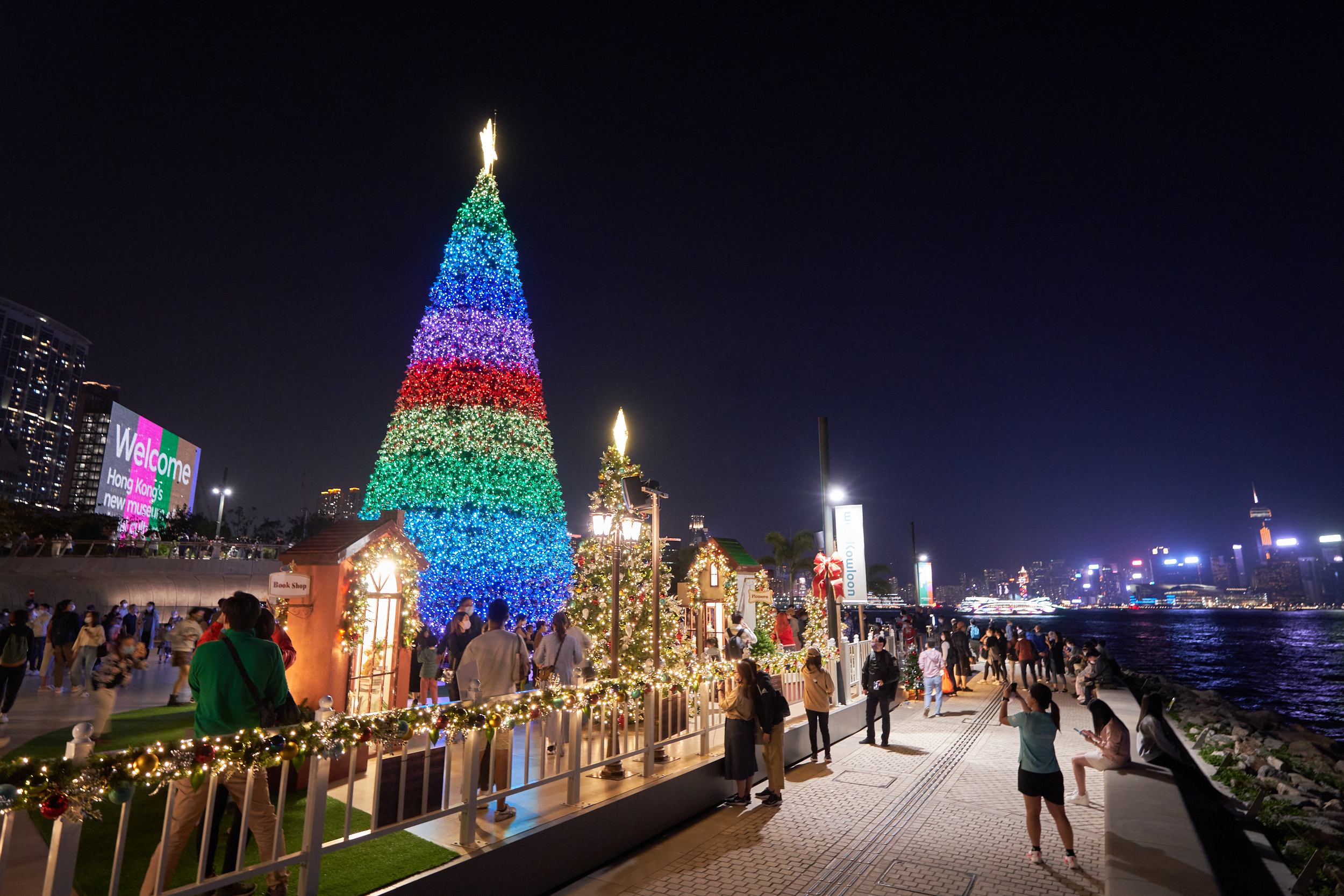 Hong Kong Christmas 2022 2021 Hong Kong Winterfest Christmas Town｜26.11.2021-02.01.2022｜Art Park