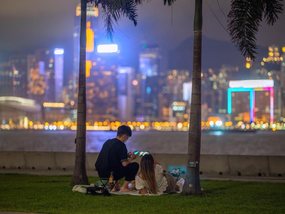 Admire the Full Moon in Art Park